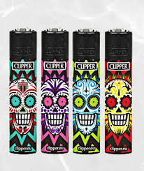 Isqueiro Recarregável Clipper Grande Unidade - Colorful Skulls